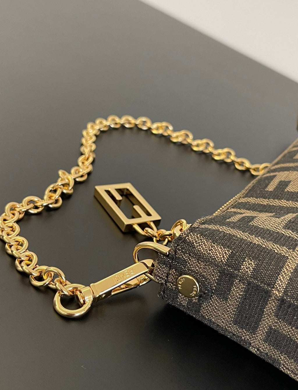 Baguette Pouch Mini
