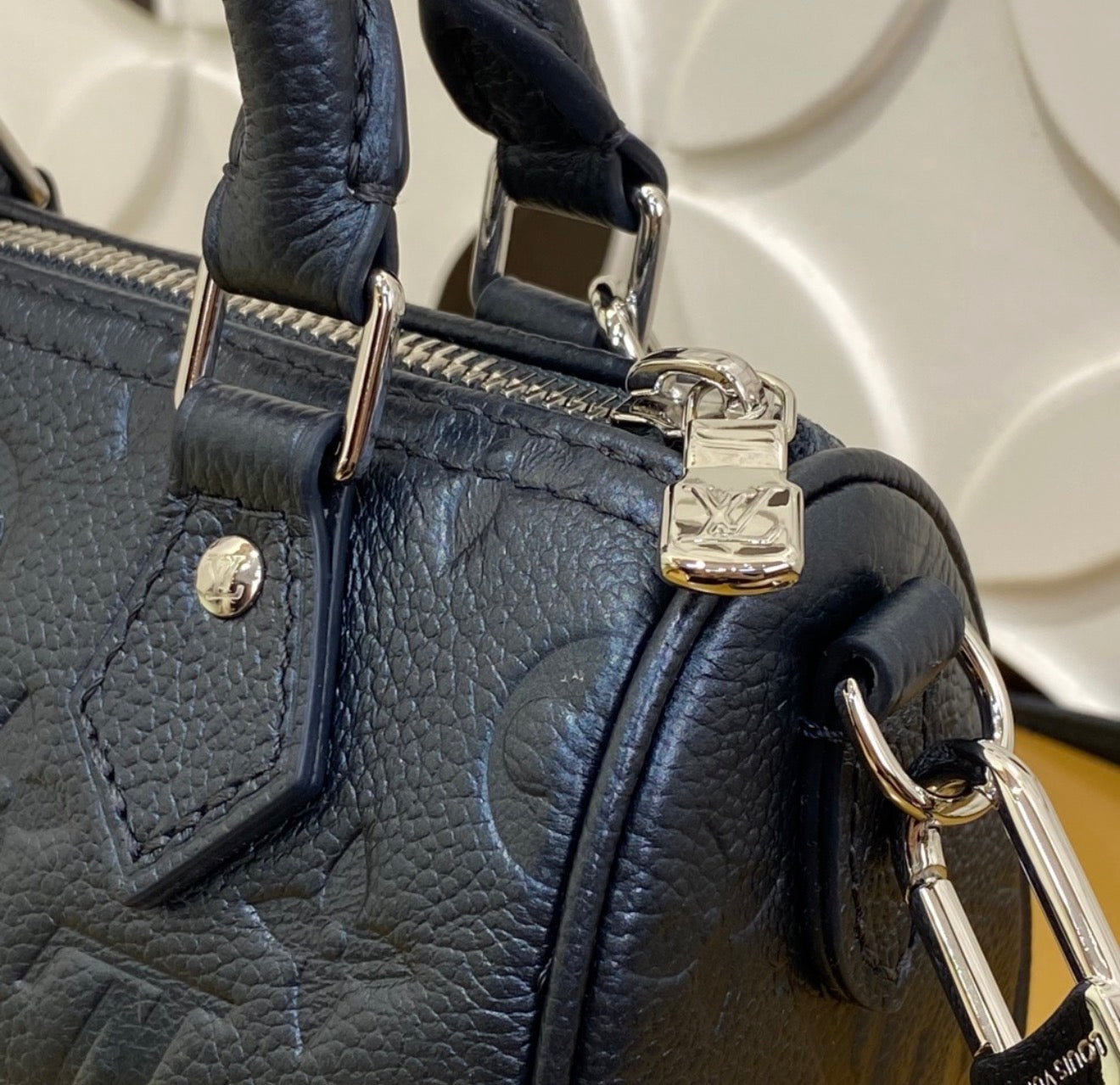 Nano Speedy Bag