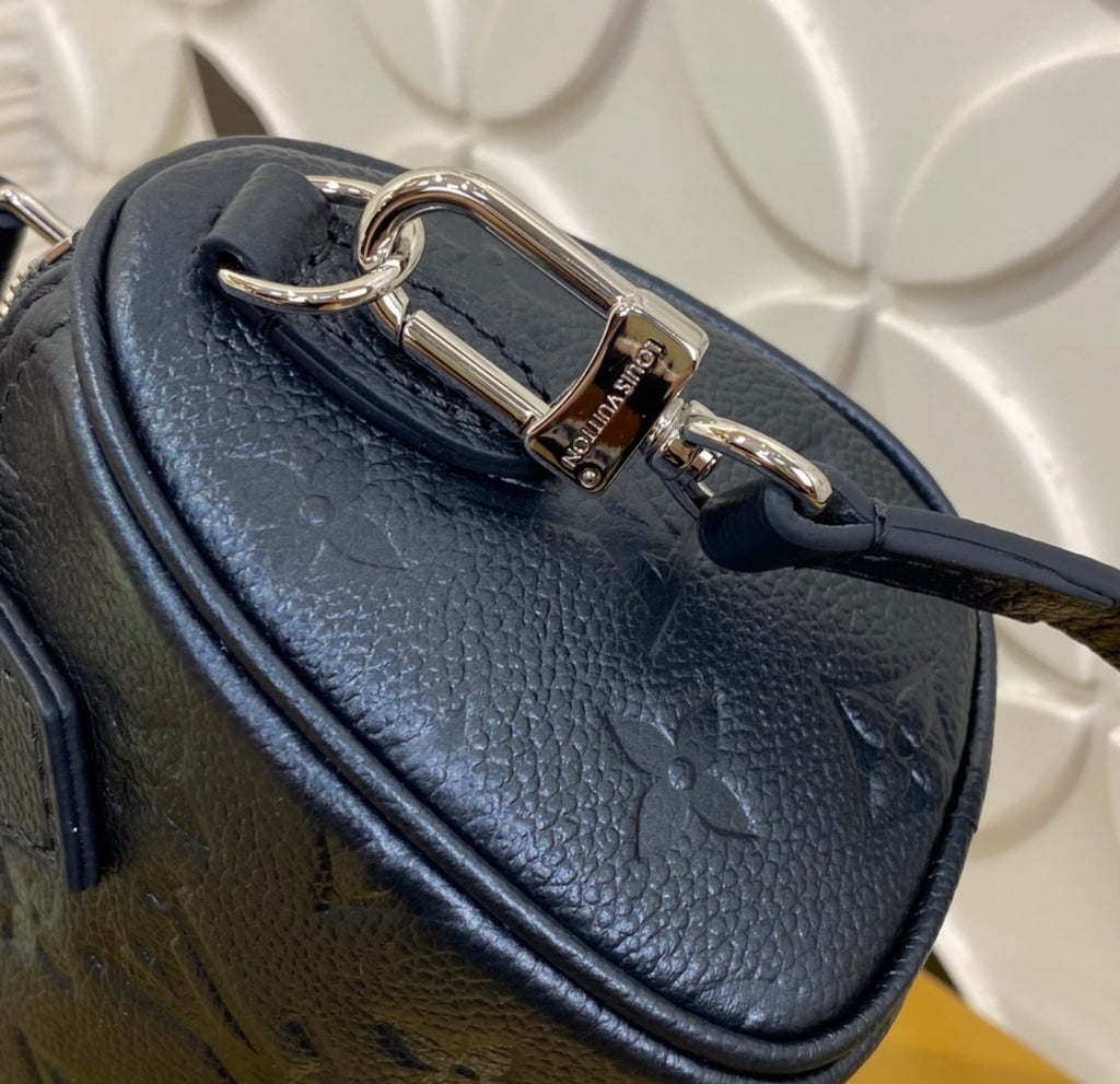 Nano Speedy Bag
