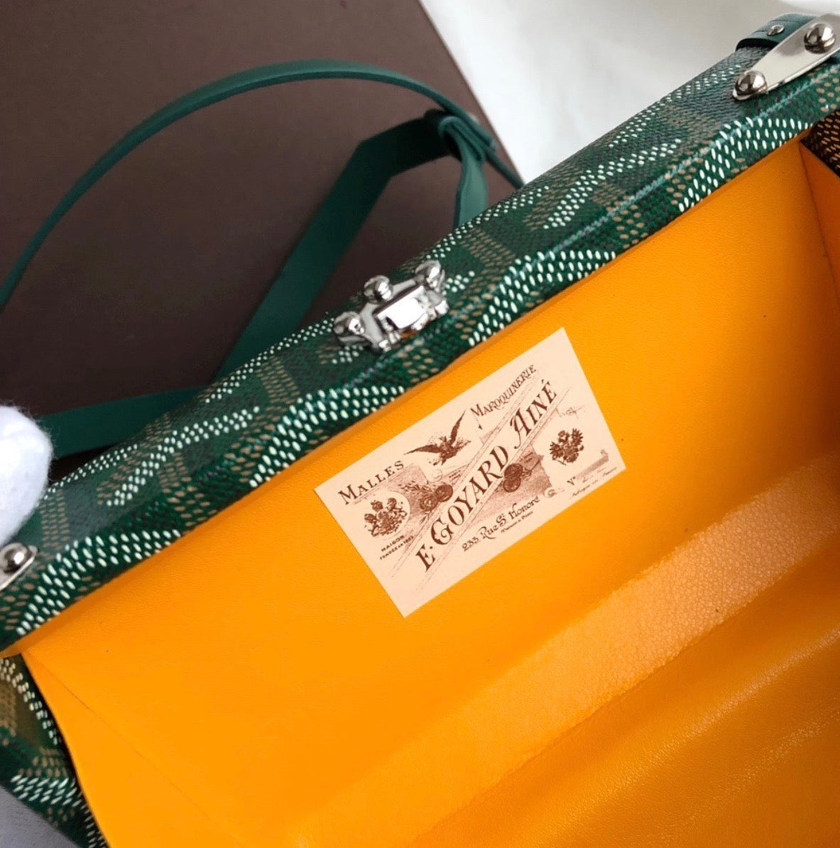 Minaudière Trunk Bag
