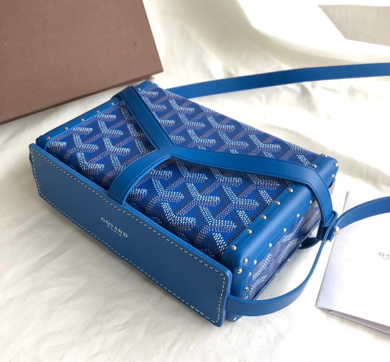 Minaudière Trunk Bag
